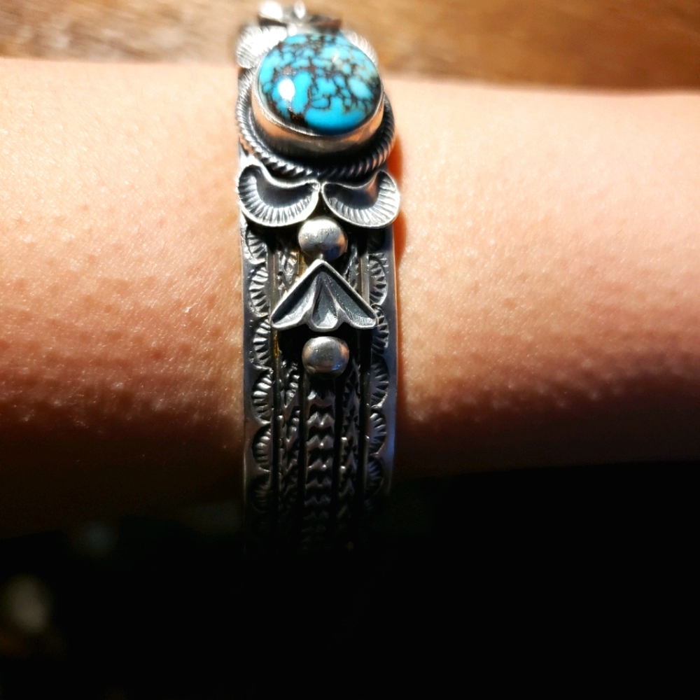 Navajo Kingman Web Turquoise Bracelet